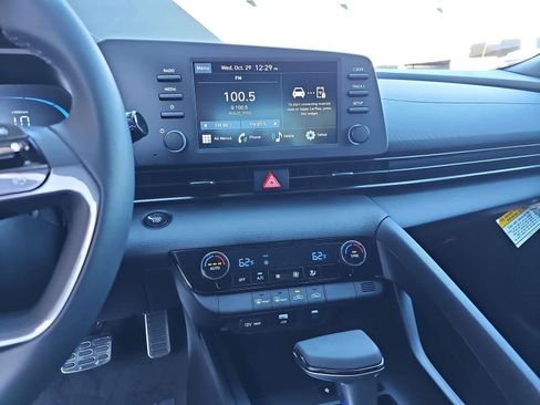 New 2026 Hyundai Elantra Sport FWD image 20