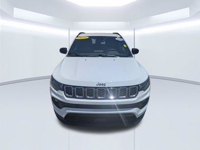 Used 2025 Jeep Compass Latitude