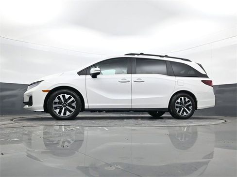 Used 2025 Honda Odyssey EX-L image 30