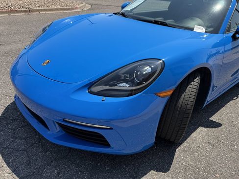Used 2023 Porsche 718 Boxster S RWD image 16
