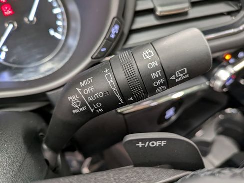 Used 2025 MAZDA CX-30 AWD 2.5 S w/ Premium Package image 19