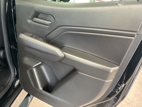 Used 2023 Chevrolet Colorado Trail Boss w/ Advanced Trailering Package AWD/4WD image 24