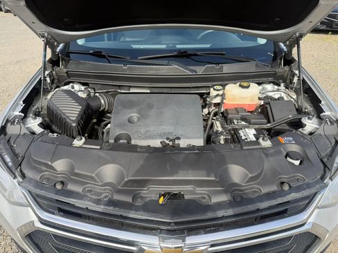 Used 2020 Chevrolet Traverse LS AWD/4WD image 26