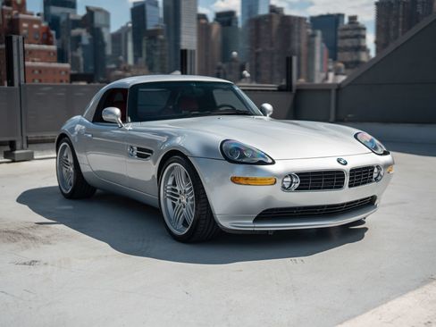 Used 2003 BMW Z8 RWD image 31