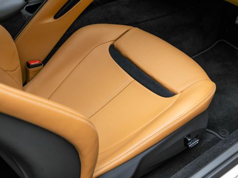 Certified 2024 Ferrari Roma image 38