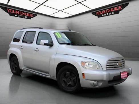 Used 2011 Chevrolet HHR LT w/ My Link Package image 7