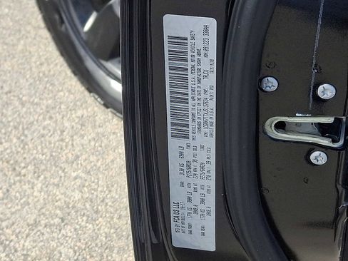 Used 2018 RAM 1500 Big Horn image 28