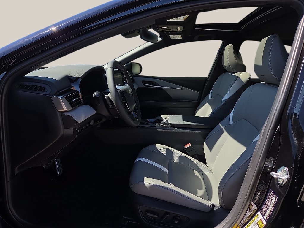 Certified 2025 Toyota Camry SE w/ Convenience Package FWD image 20