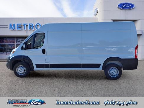 Used 2025 RAM ProMaster 3500 w/ Convenience Group FWD image 6