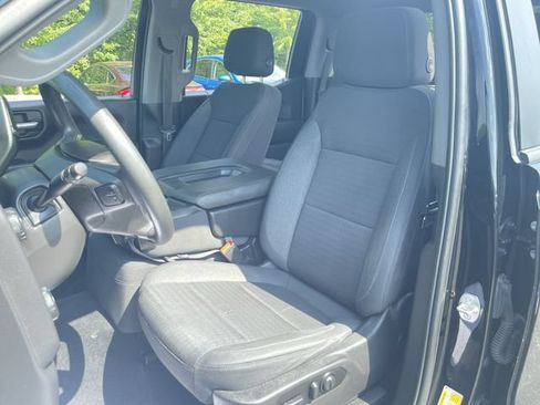 Certified 2022 Chevrolet Silverado 1500 Custom w/ Safety Confidence Package AWD/4WD image 17