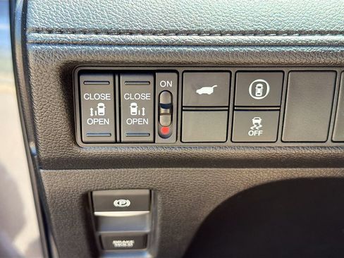 Used 2023 Honda Odyssey EX-L image 20