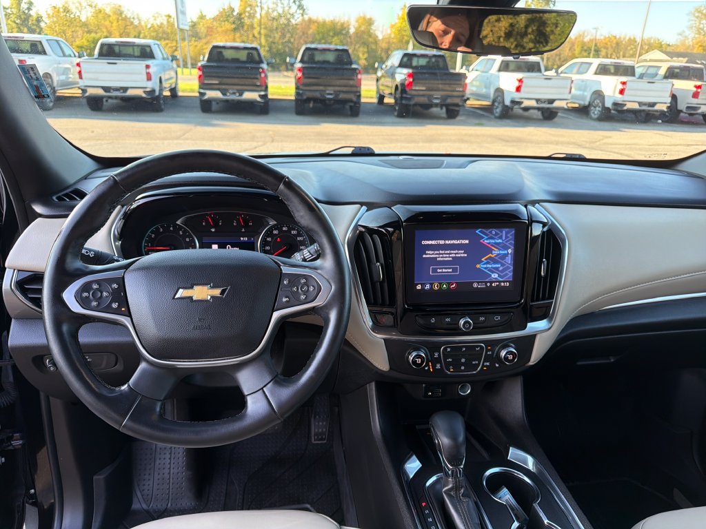 Used 2023 Chevrolet Traverse LT w/ LT Premium Package FWD image 27