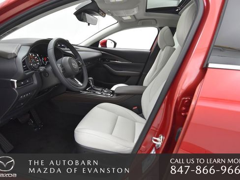 Used 2025 MAZDA CX-30 AWD 2.5 S w/ Premium Package image 22