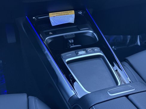 New 2026 Mercedes-Benz GLB 250 image 43