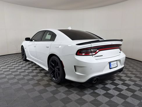Used 2020 Dodge Charger R/T w/ Blacktop Package RWD image 3