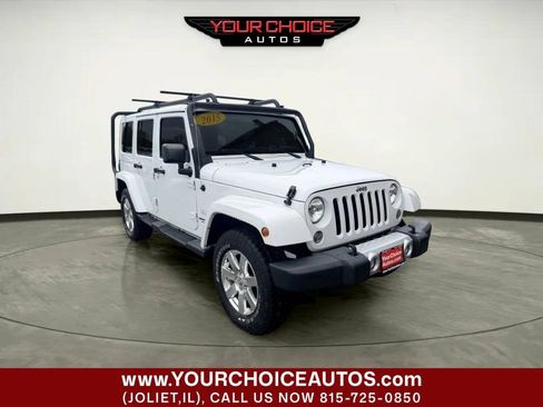 Used 2015 Jeep Wrangler Unlimited Sahara w/ Dual Top Group AWD/4WD image 9