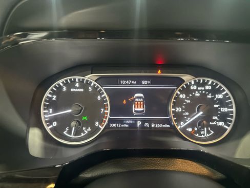 Used 2025 Nissan Pathfinder SV AWD/4WD image 23