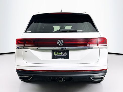 Used 2025 Volkswagen Atlas SE FWD image 7