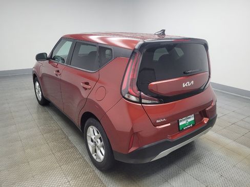 Used 2023 Kia Soul LX w/ Option Group 015 FWD image 5