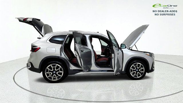 Used 2026 BMW X1 xDrive28i w/ Technology Package AWD/4WD image 19