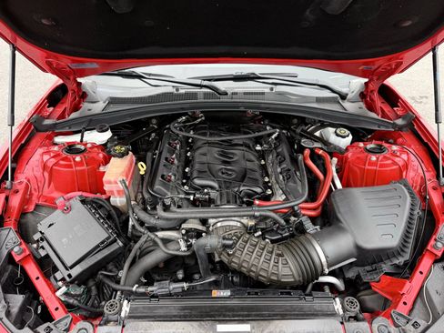 Used 2017 Chevrolet Camaro SS RWD image 58