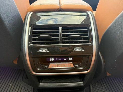 Used 2023 BMW X5 xDrive40i w/ Premium Package image 31