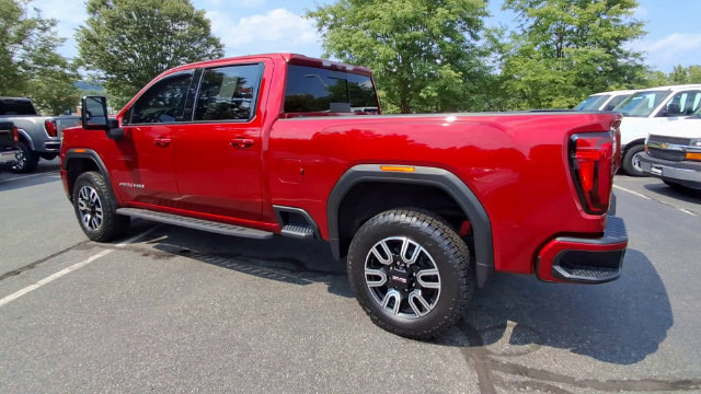 Certified 2022 GMC Sierra 2500 AT4 w/ AT4 Premium Plus Package AWD/4WD image 6