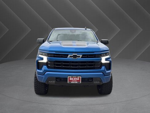 Used 2023 Chevrolet Silverado 1500 RST w/ Rally Edition AWD/4WD image 3