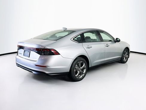 Used 2024 Honda Accord EX image 9
