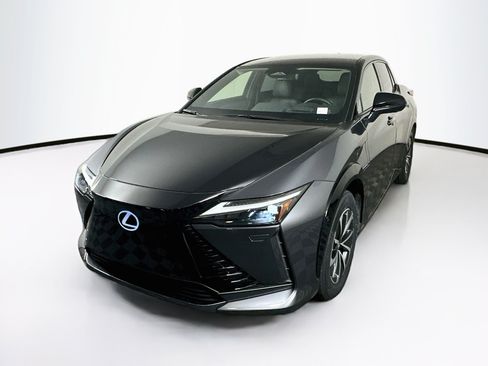 Used 2023 Lexus RZ 450e Premium w/ Technology Package AWD/4WD image 3