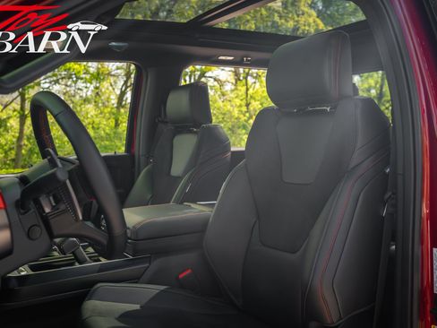 Used 2026 Ford F150 Raptor AWD/4WD image 23