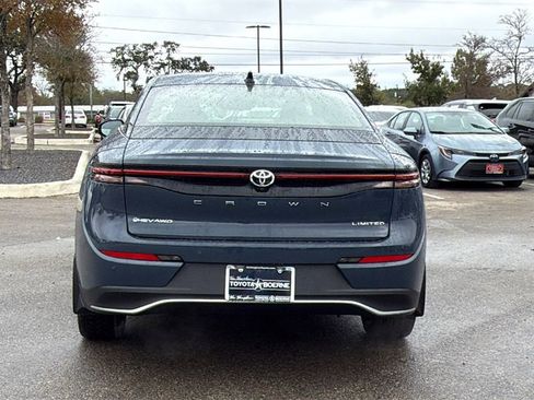 New 2026 Toyota Crown Limited image 7