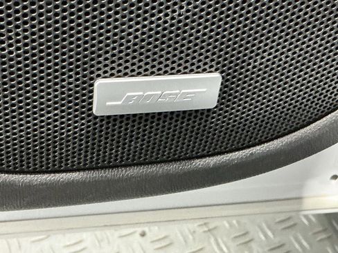 Used 2023 GMC Acadia AT4 w/ Technology Package image 8