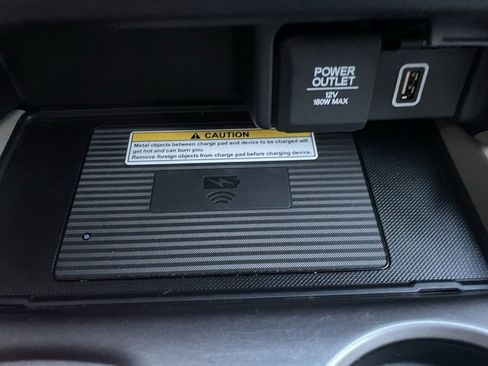 Certified 2022 Honda Pilot Special Edition image 20