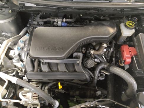 Used 2020 Nissan Rogue Sport SV w/ All-Weather Package FWD image 30