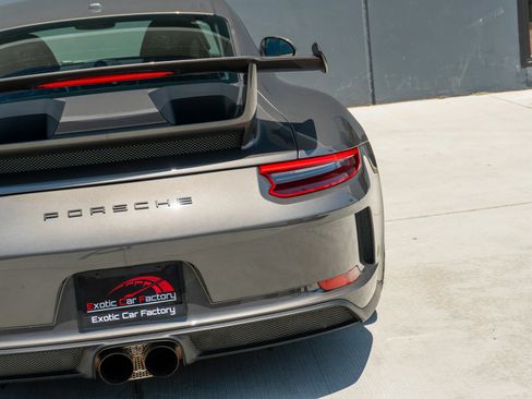 Used 2018 Porsche 911 GT3 RWD image 43