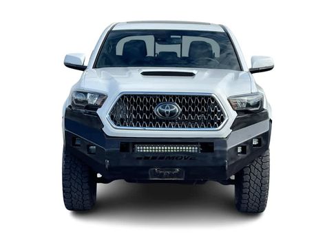 Used 2019 Toyota Tacoma TRD Sport w/ TRD Premium Sport Package image 3
