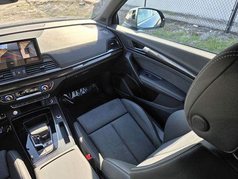 Certified 2024 Audi SQ5 Premium Plus w/ Premium Plus Package image 16