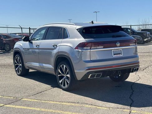 New 2026 Volkswagen Atlas Cross Sport SEL Premium R-Line AWD/4WD image 3