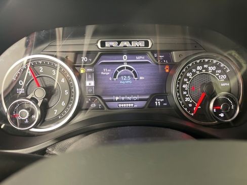 Used 2021 RAM 1500 Big Horn image 28
