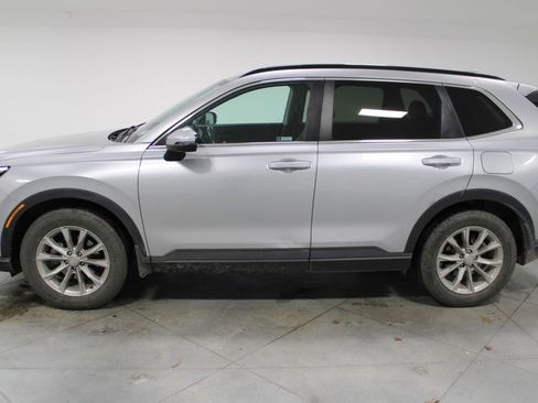 Used 2023 Honda CR-V EX-L image 6