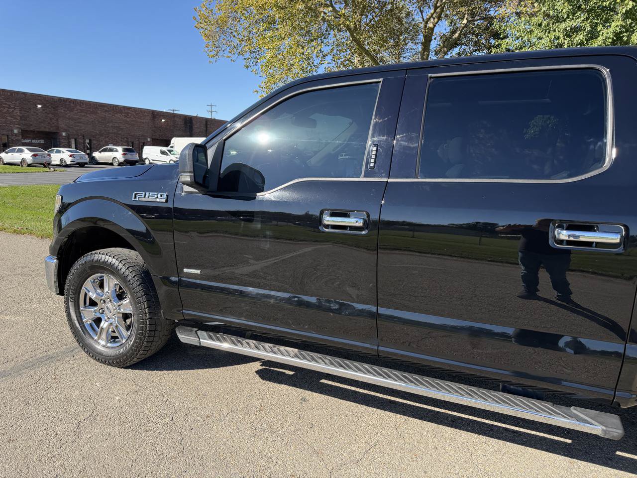 Used 2016 Ford F150 XLT w/ Equipment Group 302A Luxury AWD/4WD image 39