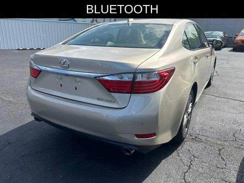 Used 2015 Lexus ES 350 w/ Premium Package FWD image 7