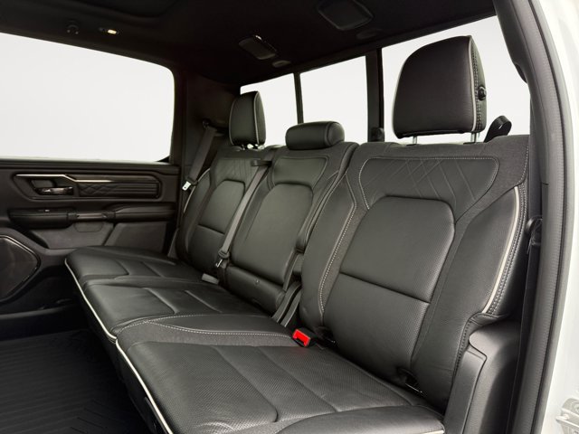 Used 2025 RAM 1500 Limited AWD/4WD image 16