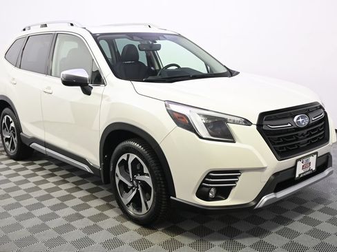 Certified 2023 Subaru Forester Touring AWD/4WD image 8