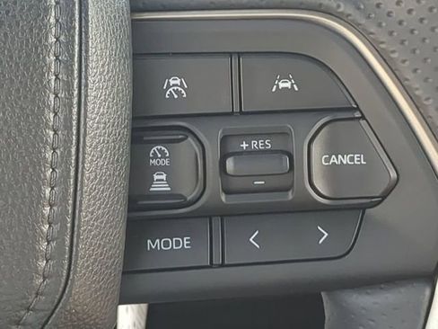 New 2026 Toyota 4Runner SR5 AWD/4WD image 24