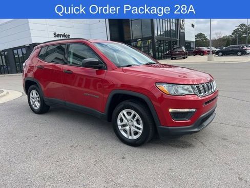 Used 2018 Jeep Compass Sport image 3