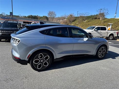 Certified 2022 Ford Mustang Mach-E GT image 8