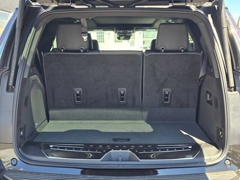 New 2026 Cadillac Escalade Luxury w/ Touring Package AWD/4WD image 15
