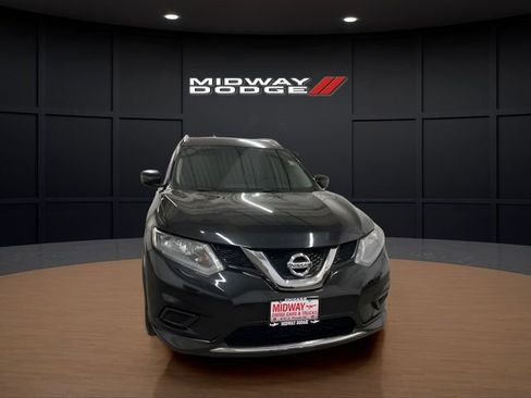 Used 2016 Nissan Rogue SV image 5